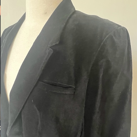 Vintage Black Velvet Blazer with Pockets 1970’s Boyfriend Blazer 70’s Jacket - Picture 5 of 10